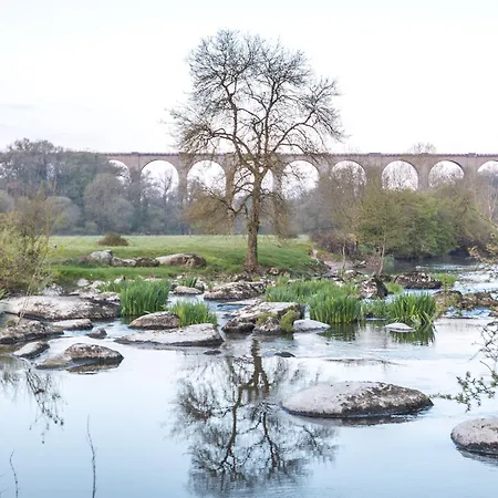 Studio Renove Avec Terrasse Privee En Bord De Sevre - - Fr-1-426-484 *